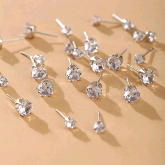 12 Pairs Simulated Diamonds Stud Earrings - Picture 2 of 3
